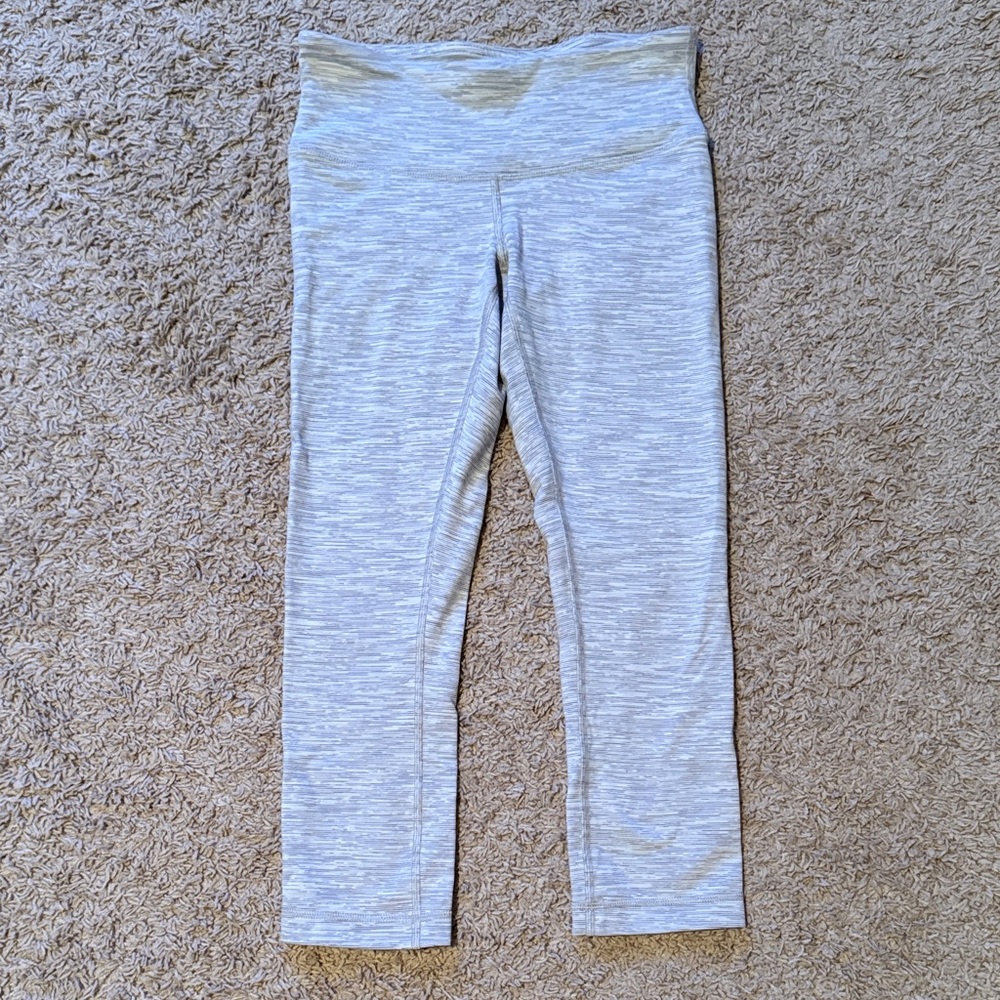 17. | Lululemon athletica | Light Heather Gray Leggings